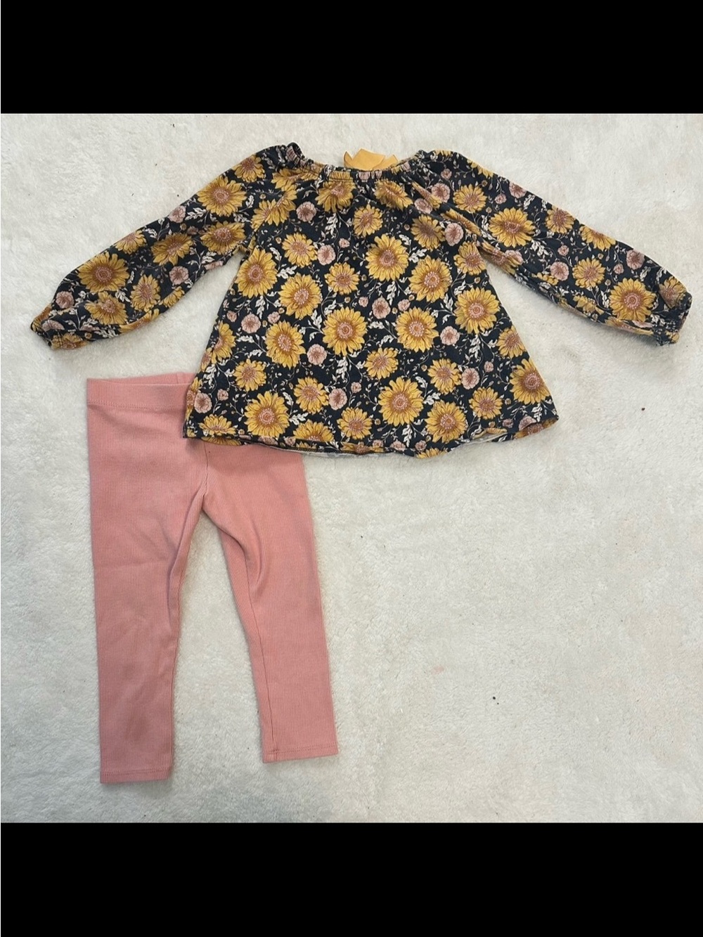 Rachel Zoe Black Floral Sunflower Tunic with Pink Leggings